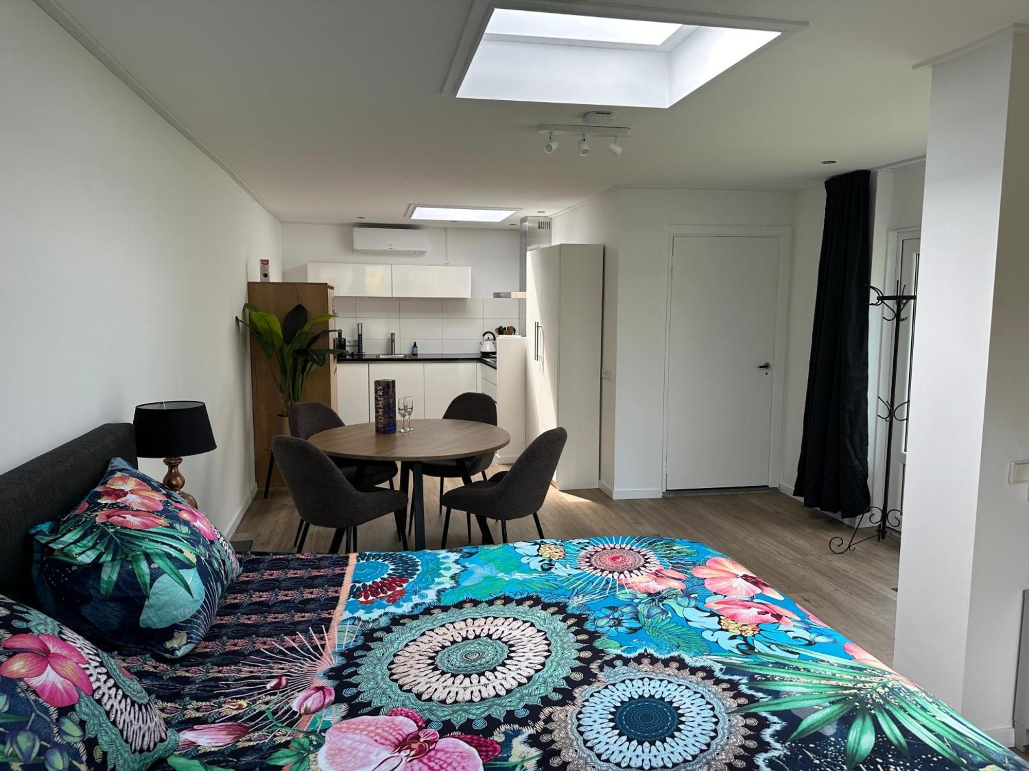 Holiday home Casa Delfts Blauw *